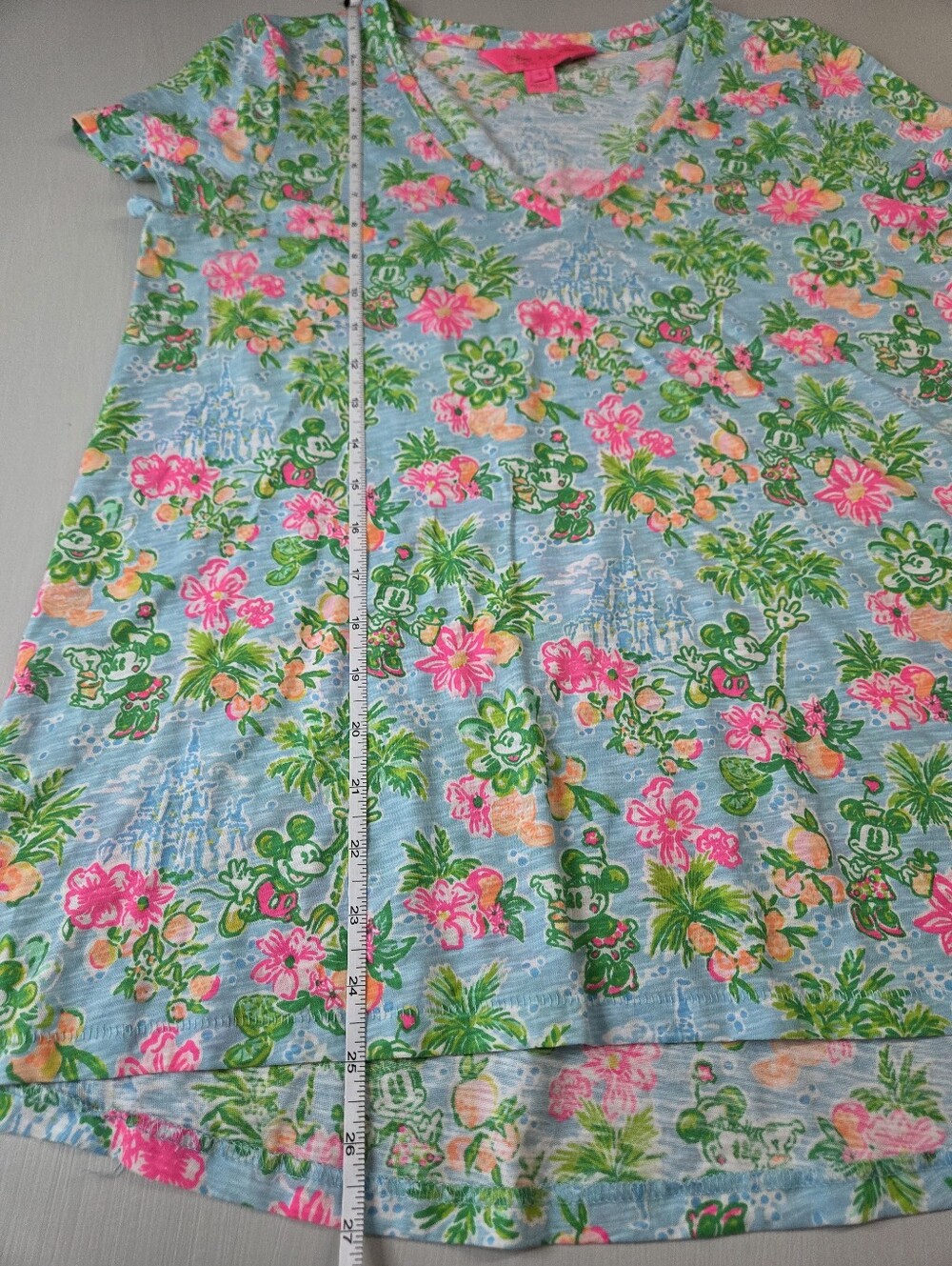 Lilly Pulitzer x Disney Etta V-Neck Shirt - Picture 8 of 8